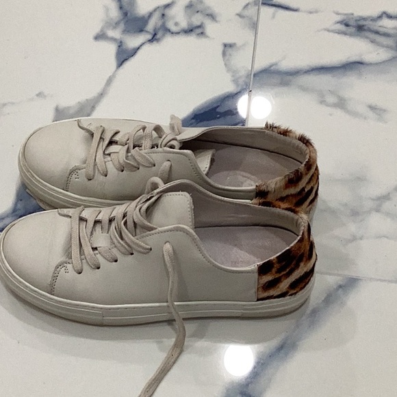 Leopard Accent White Sneakers - Picture 3 of 5